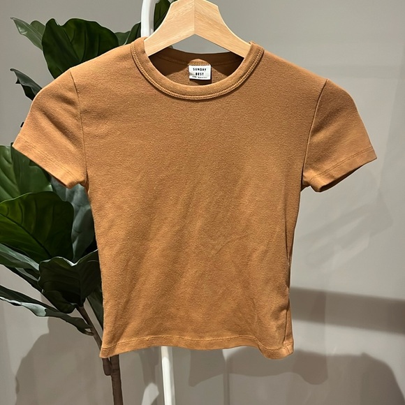 Sunday Best | BestHug™ Little Ribbed T-Shirt - Picture 2 of 6